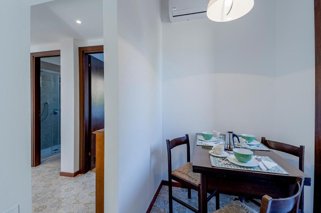 Portosole Attic - With Terrace And Private Parking Apartamento Sanremo Exterior foto